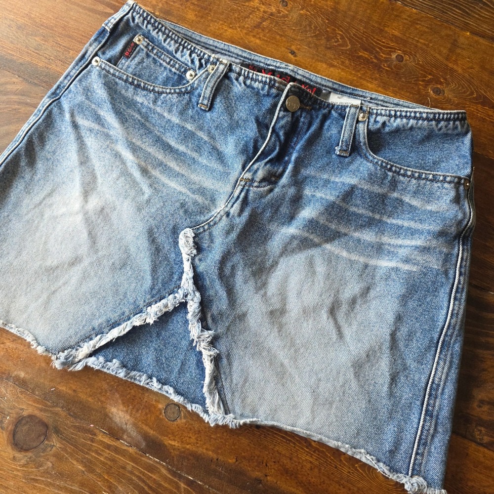 Mudd Yo! Denim Mini Skirt Frayed Hem Raw Edge Blue Wash‎ Y2K Vintage Size 11